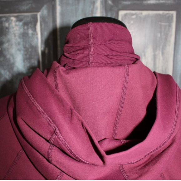 Lululemon Define On The Move Womens Red Merlot full zip hooded Jacket - Picture 9 of 13